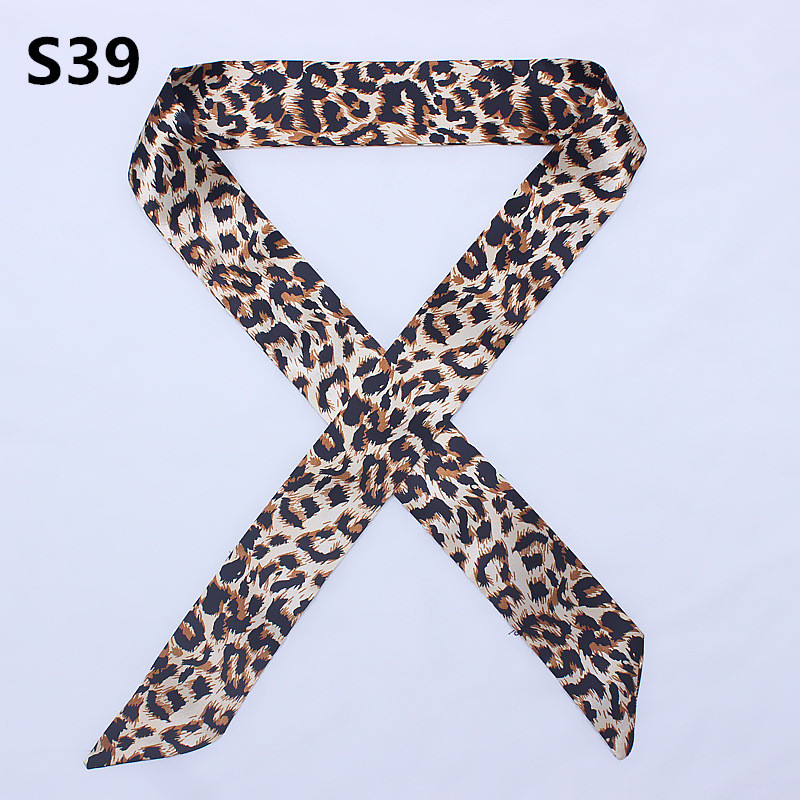 47 Kleuren Merk Bandana Kleine - Scarf Silk Square recensie en prijs