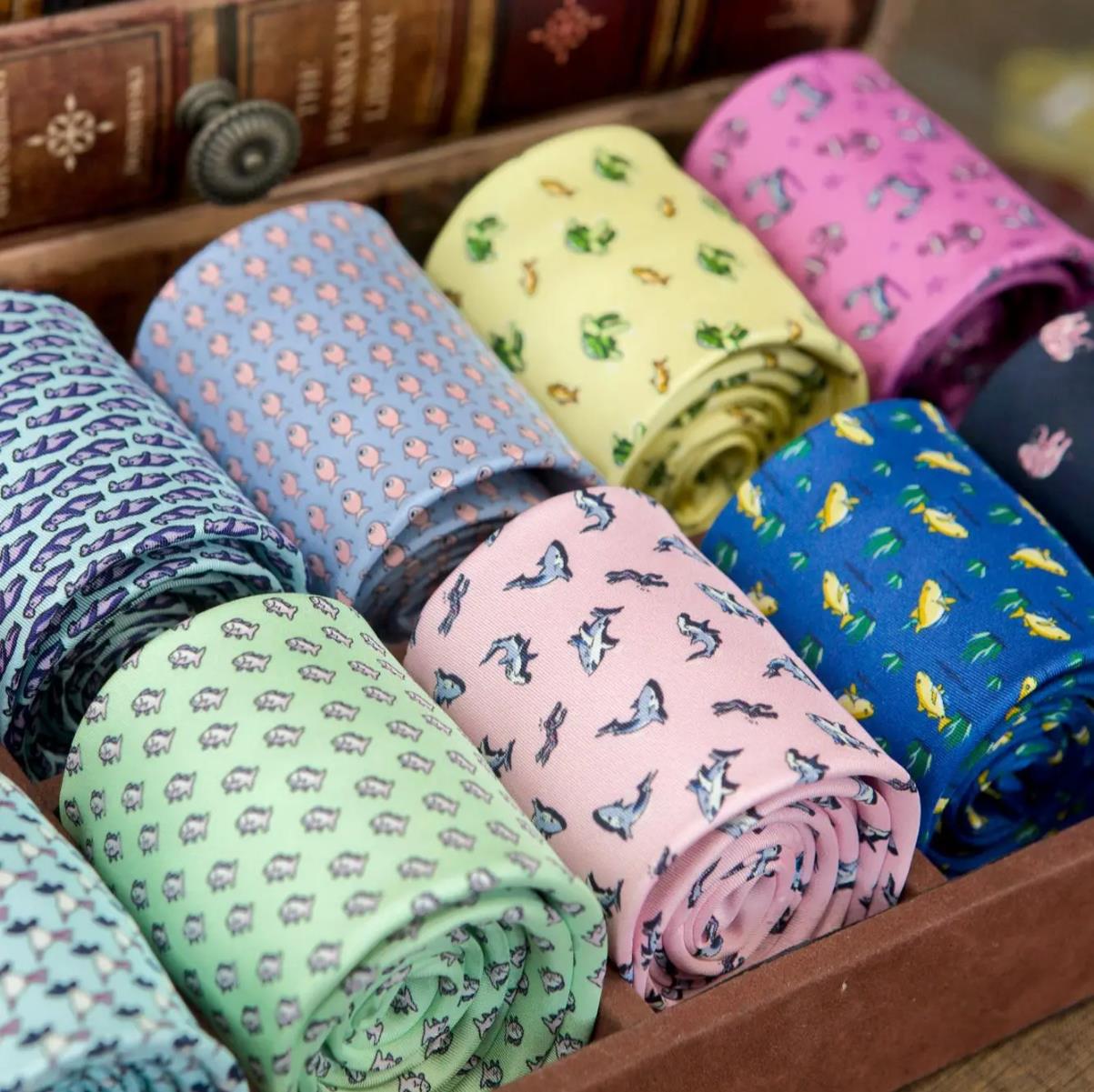Veelkleurig kleurrijk karakter - Skinny Tie Men recensie en prijs
