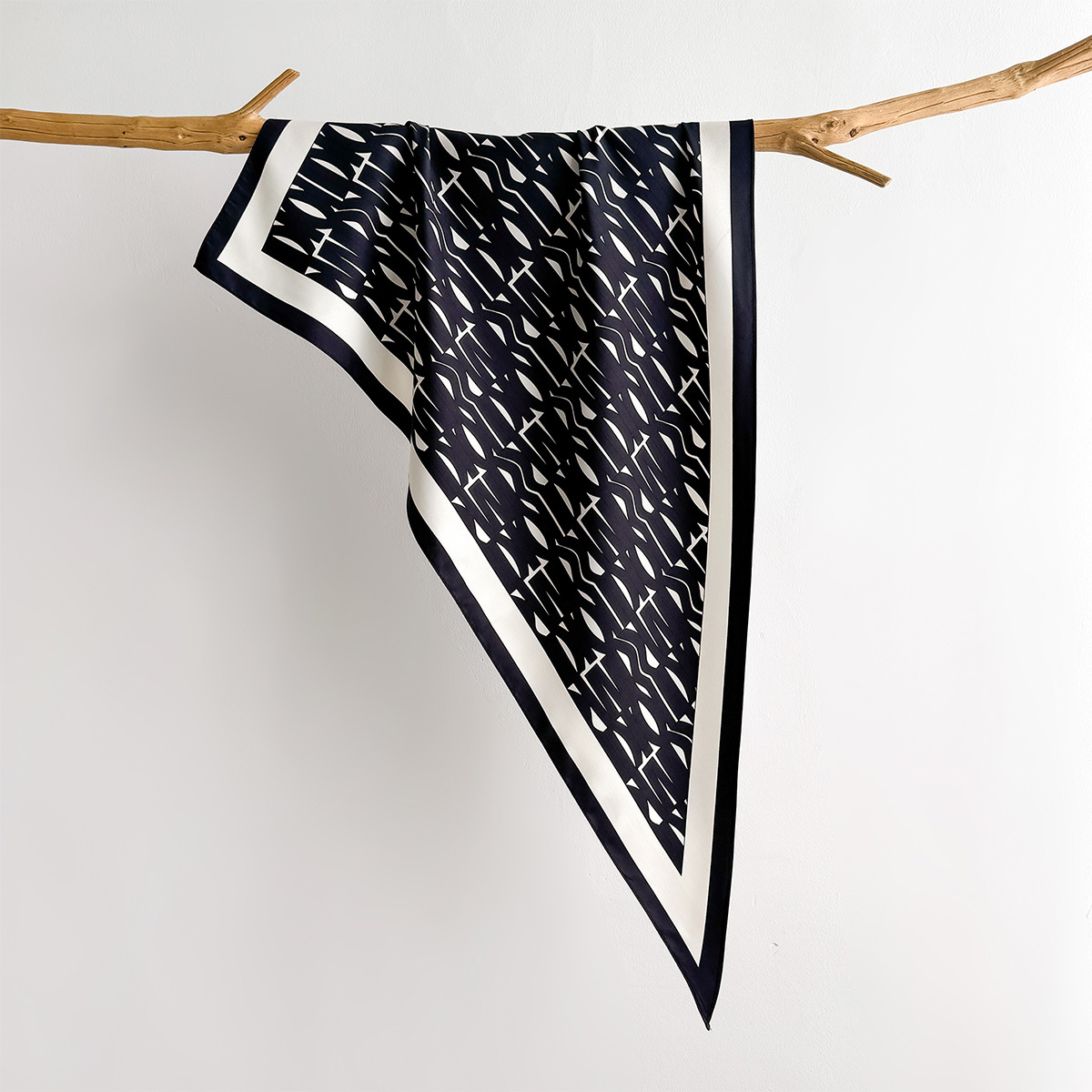 Lente Gedrukt Vierkante Sjaal  - Scarf Silk Square recensie en prijs